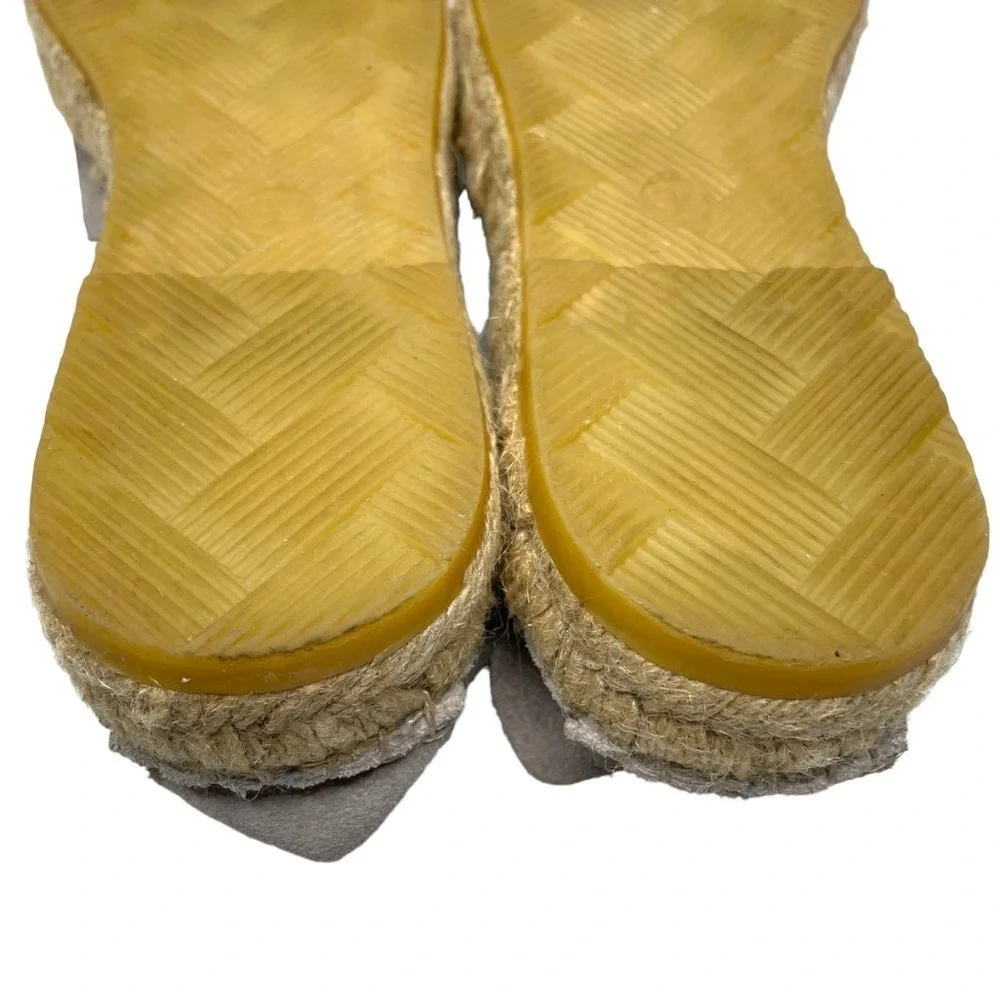 Fabiolas Womens Gray Suede Handcrafted 1